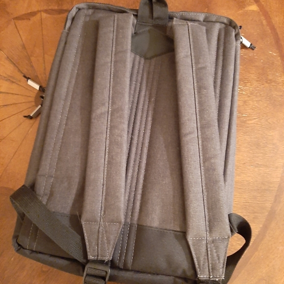 Ogia Grey Black Backpack - Picture 2 of 5